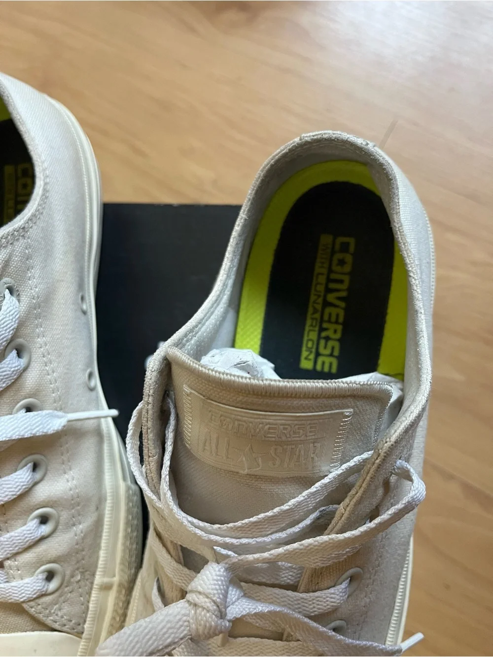 Converse Chuck Taylor II 2 in Parchment/Off-White 8 - Picture 11 of 16